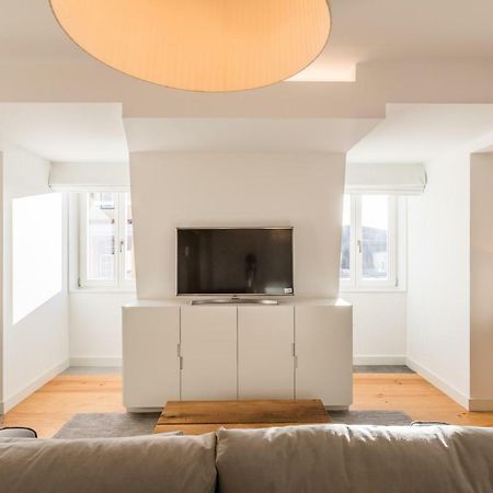 Flh Chiado Bright Apartment Lisbona Esterno foto