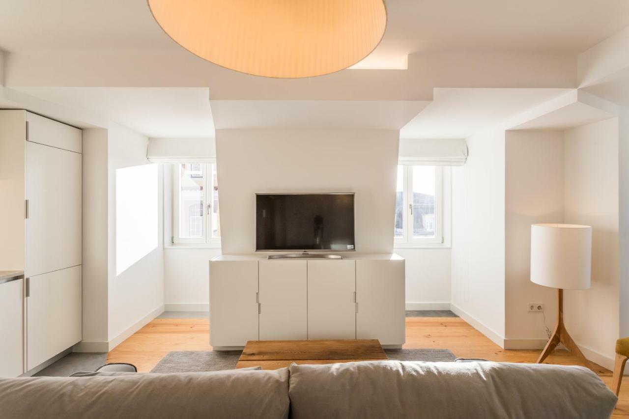 Flh Chiado Bright Apartment Lisbona Esterno foto